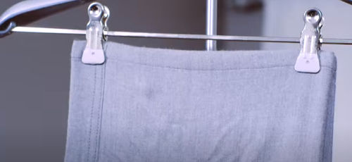 hanging pant in a clothes line